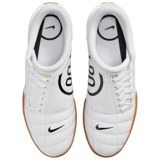 Nike Total 90